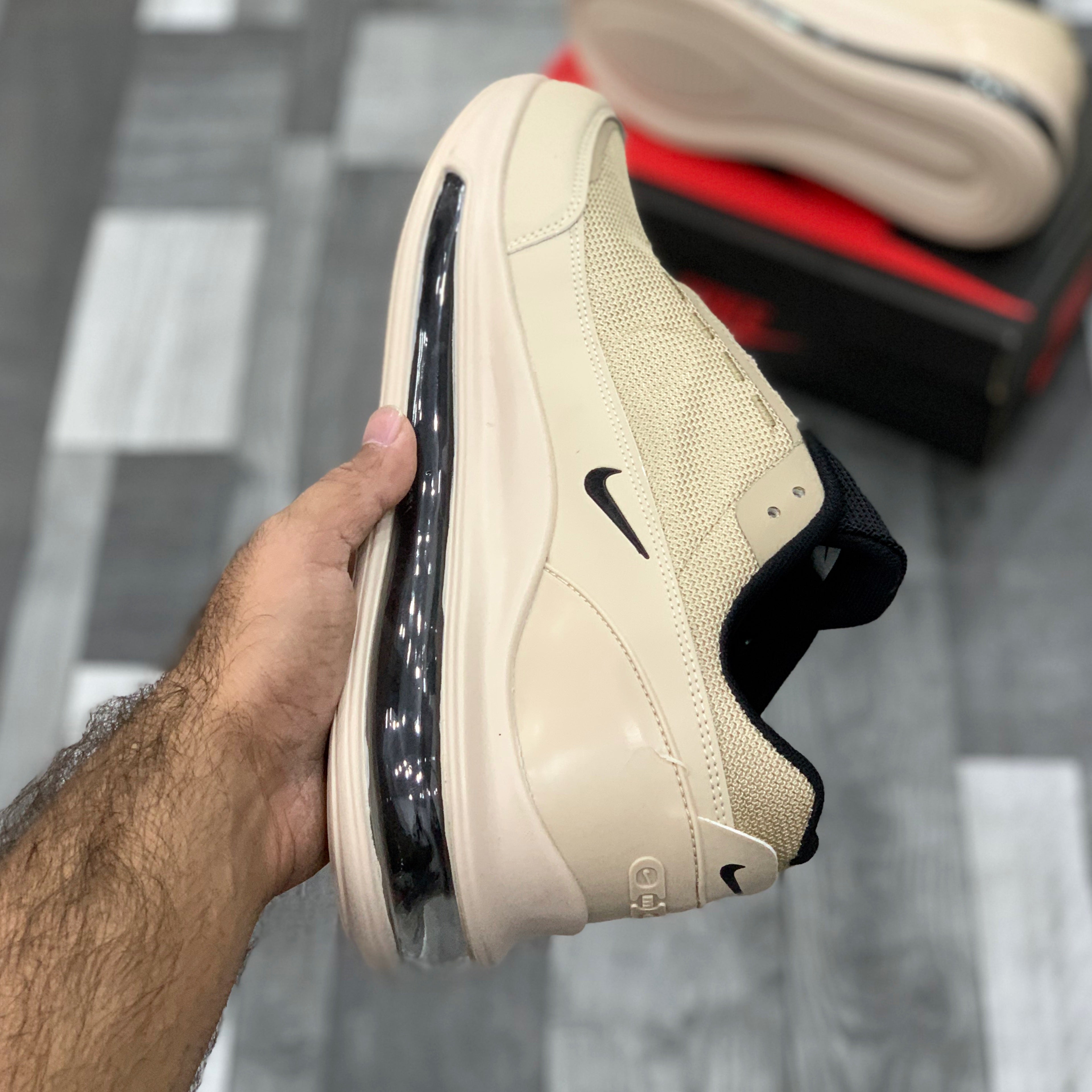 Air Max (Beige)