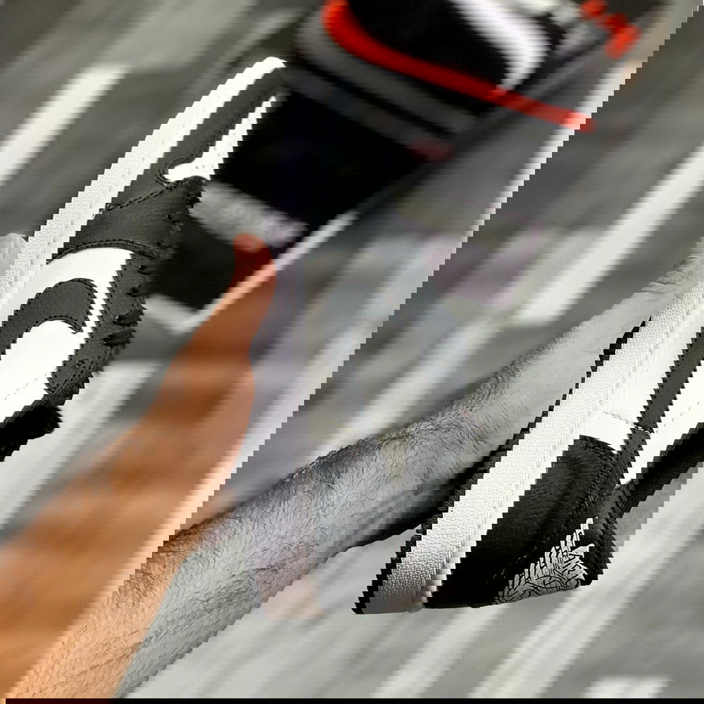 Aj-1 lows Traviis (Panda) - ShoesRepublic