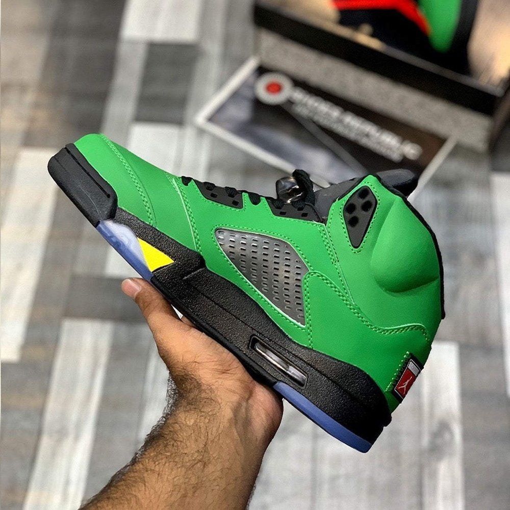 Aj-5 (Oregonn Duckks) Premium Batch - ShoesRepublic