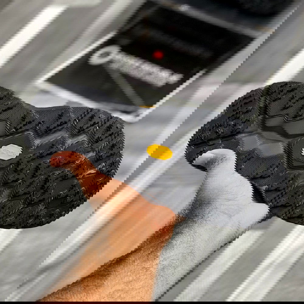 Hoka SpeedGoat 5 (Black) - ShoesRepublic