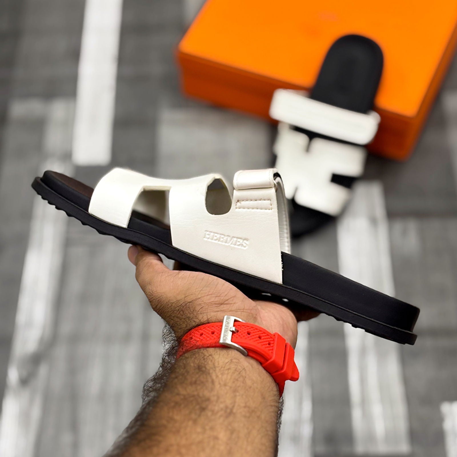 Hrms Chyprre White - ShoesRepublic