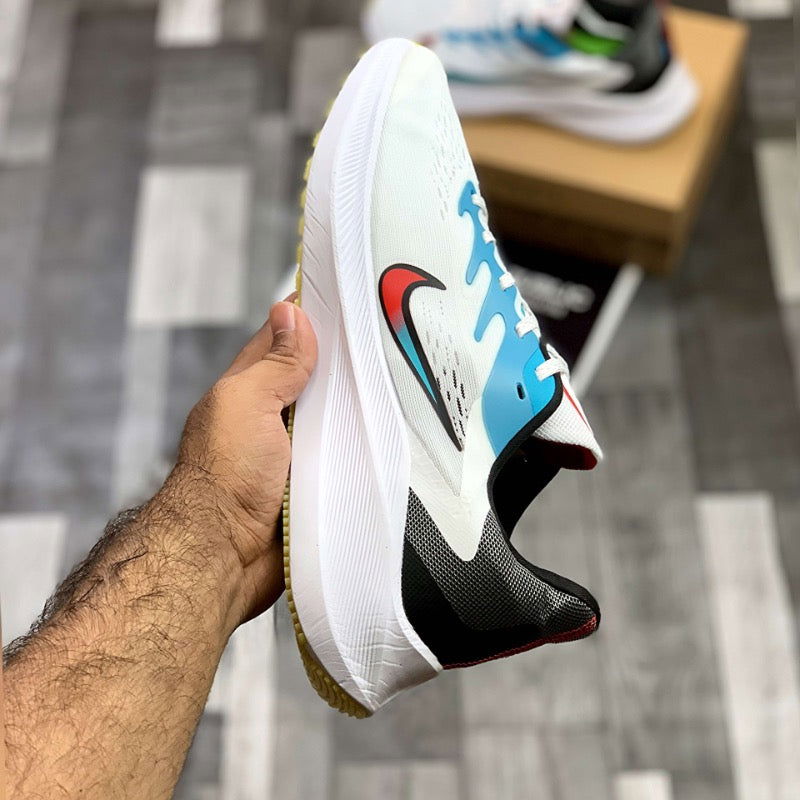 Nk Zooom Wiinfloo 7 (White Multi) - ShoesRepublic