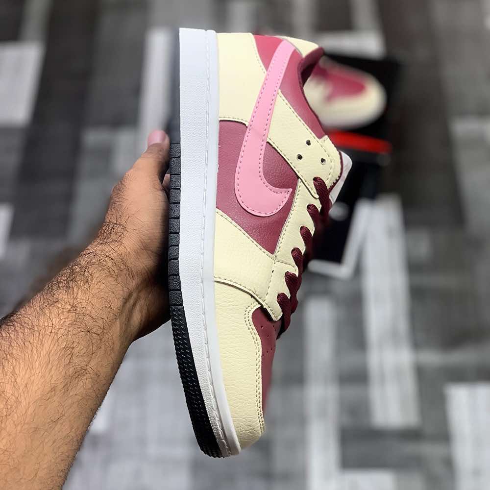 SBB-Dunkks Low "Valentine'ss Day" - ShoesRepublic