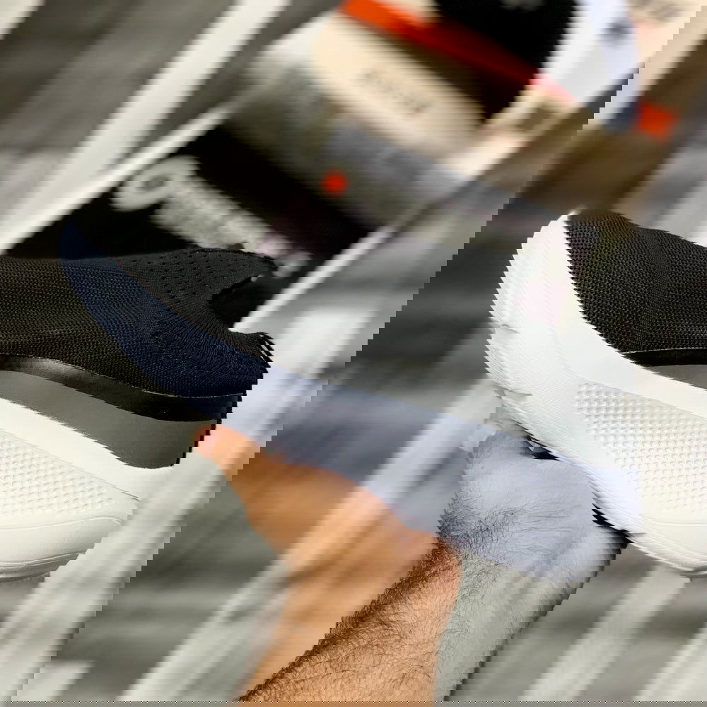 Skecherrs GoRun UltraGo “Black White" - ShoesRepublic