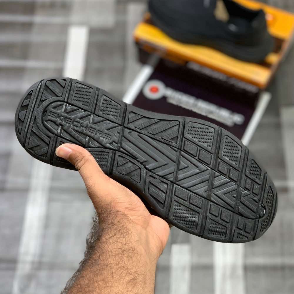 Skecherrs Relaxed Fitt with Air-Cooled "Black" - ShoesRepublic