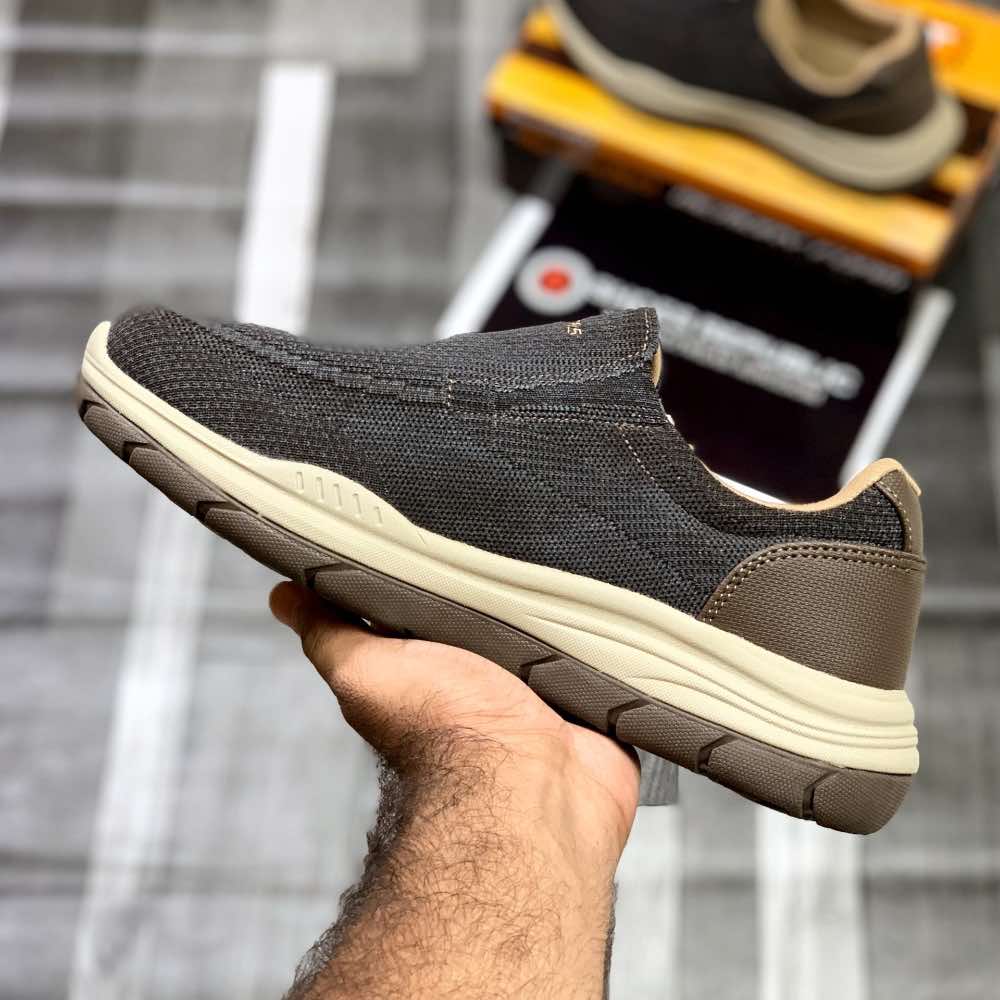 Skecherrs Relaxed Fitt with Air-Cooled "Brown" - ShoesRepublic