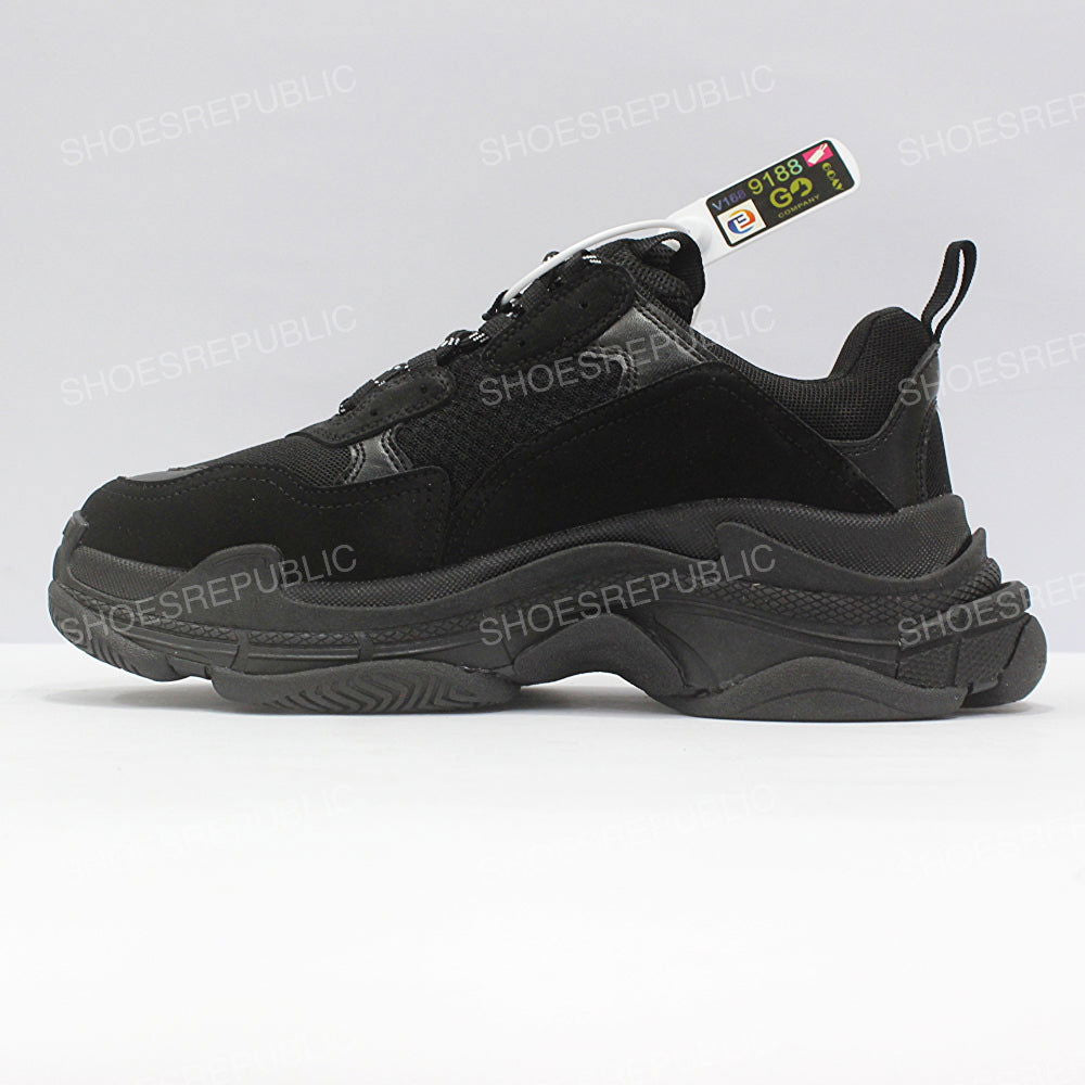 Triiplle S “All Black” Premium Batch - ShoesRepublic