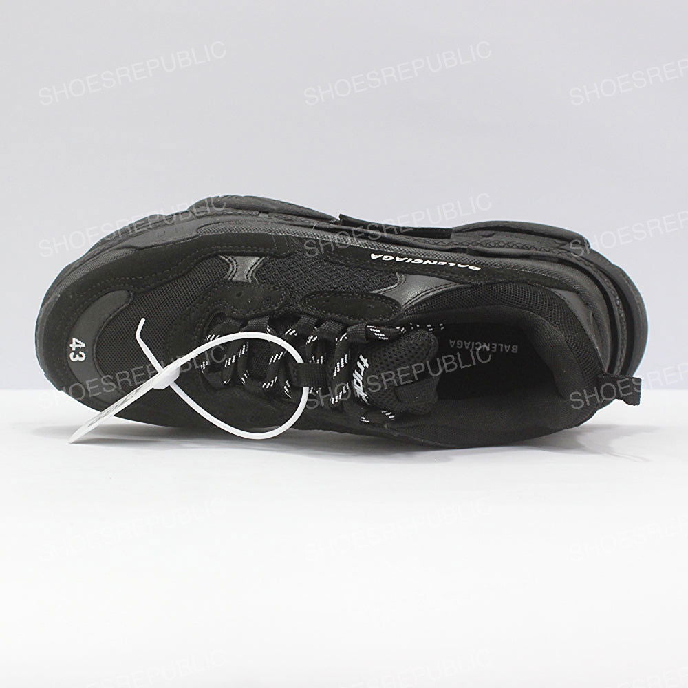 Triiplle S “All Black” Premium Batch - ShoesRepublic