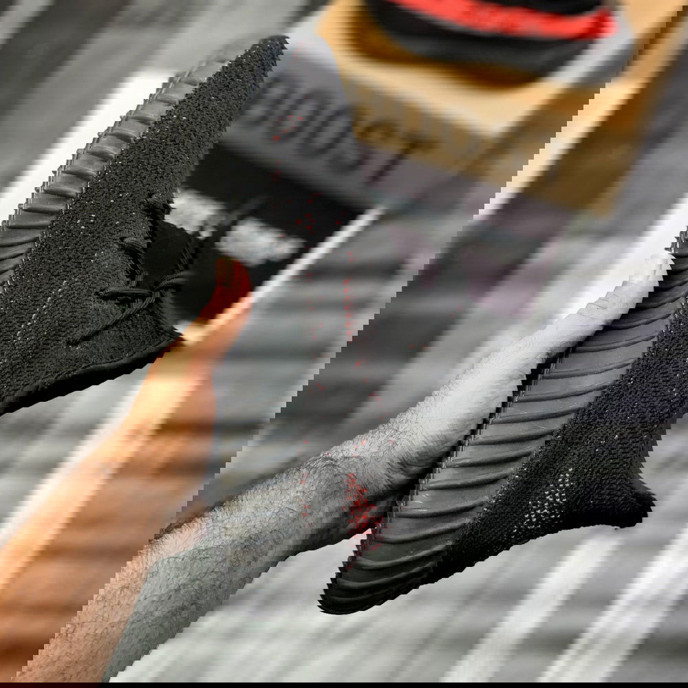 Yeeezzyy 350 v2 (CORE SPLY) - ShoesRepublic