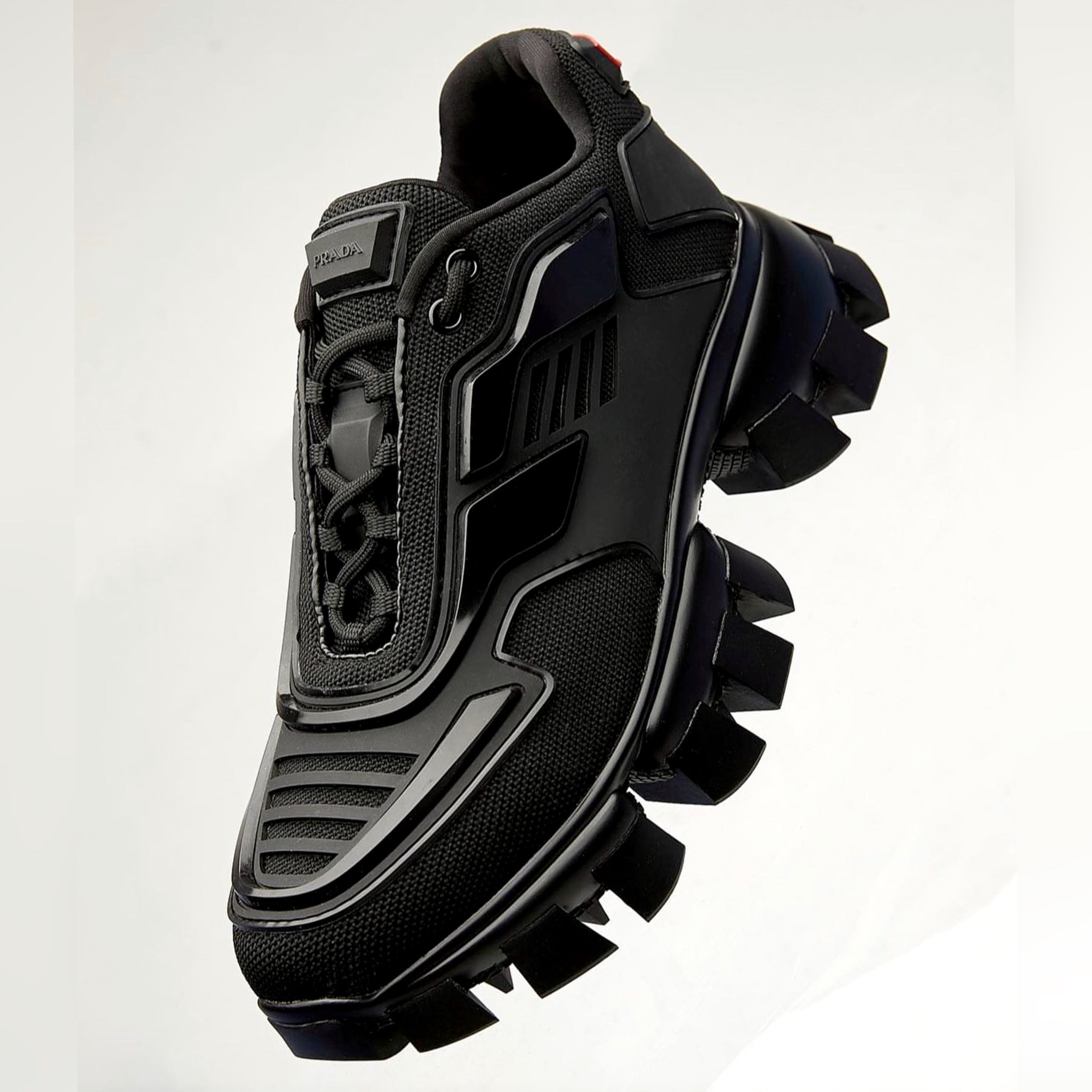 Pradda Cloudburstt Thunder (All Black)