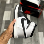 AJ-1 hightops (Metallic Black)