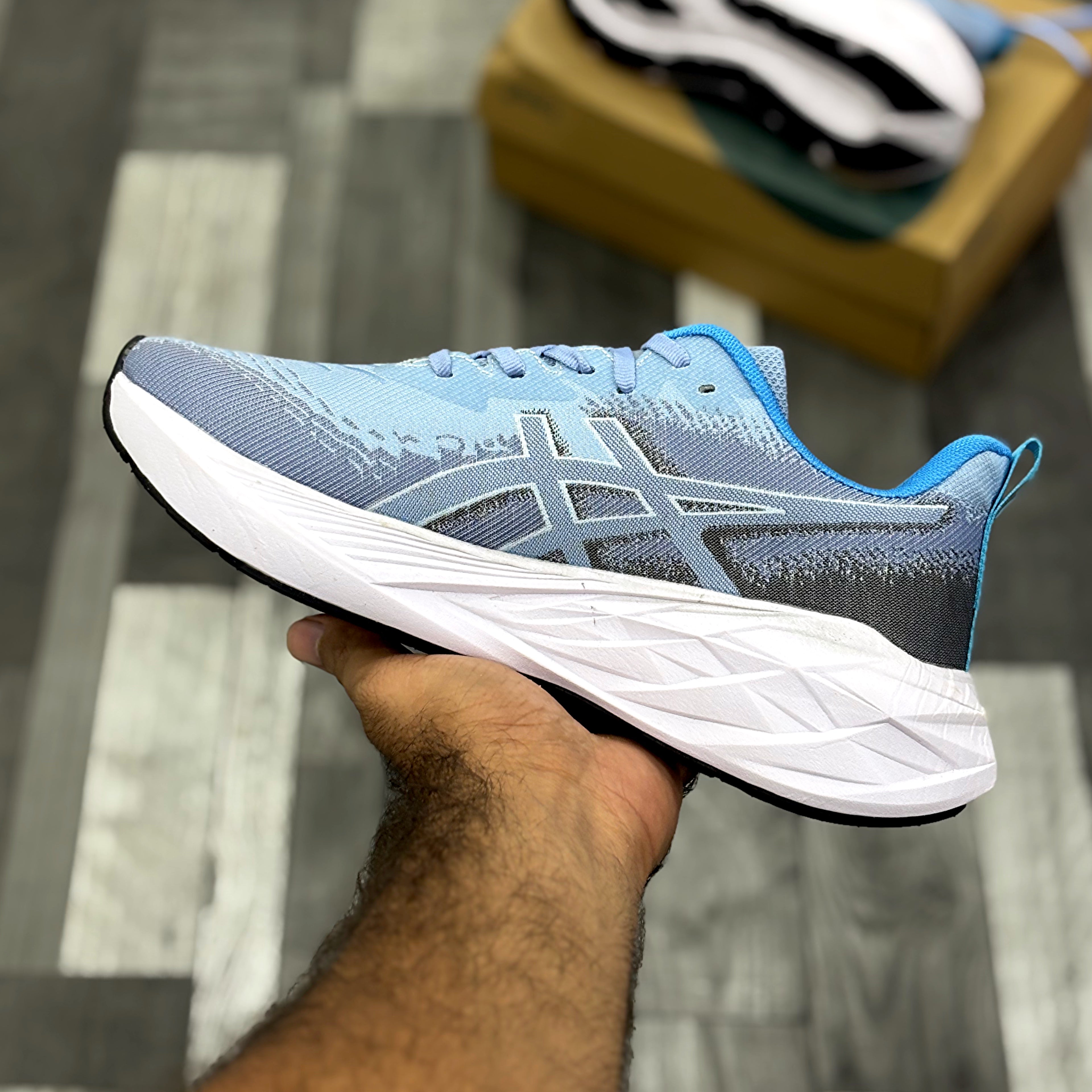 Asics Novablast 4 (Blue)