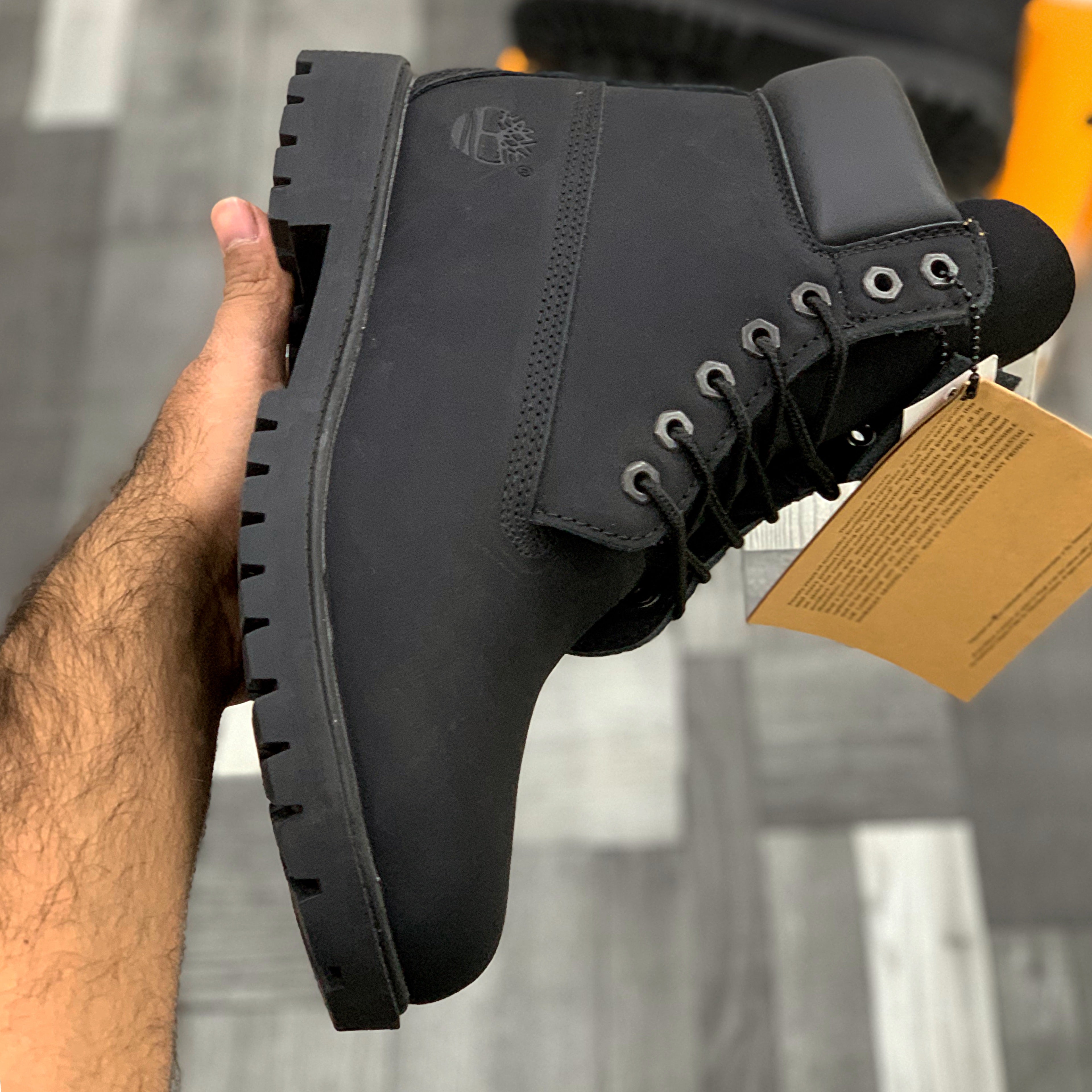 Timberlland Boots (Black)