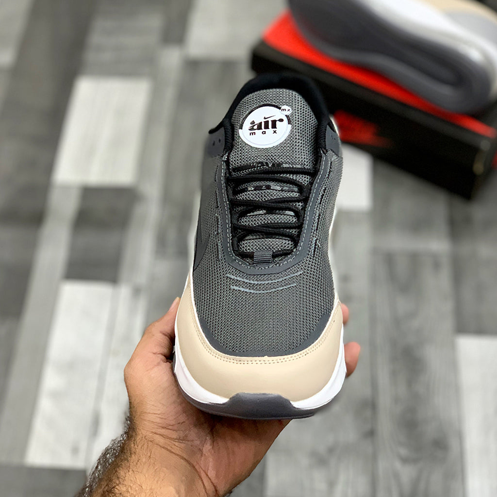 Air Max (Charcoal Brown)