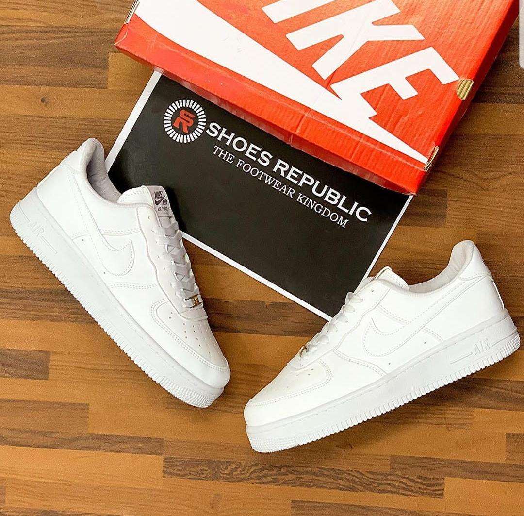 Air Force 1 Triple White - Unisex Casual Shoes - ShoesRepublic 