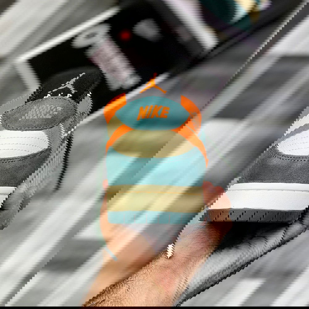 Aj-1 X Sb Dunks Low Pro (Green Orange) - ShoesRepublic 