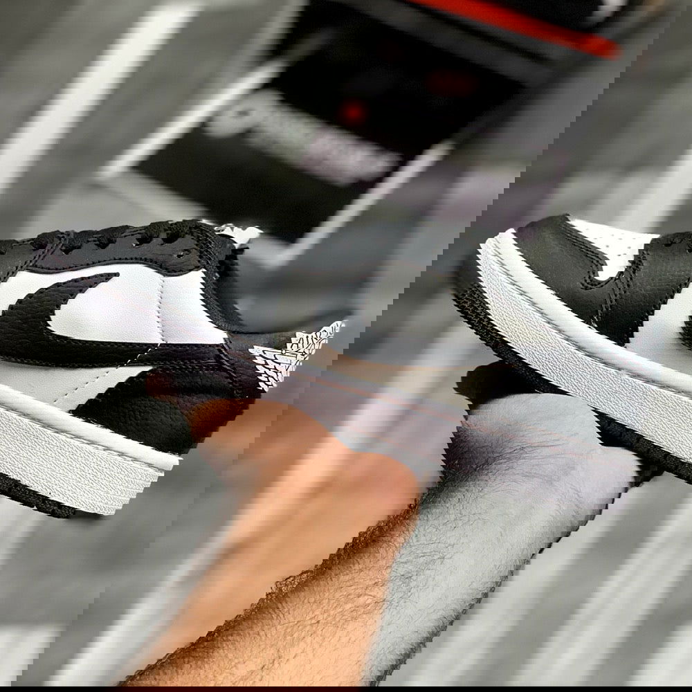 Aj-1 lows Traviis (Panda) - ShoesRepublic 