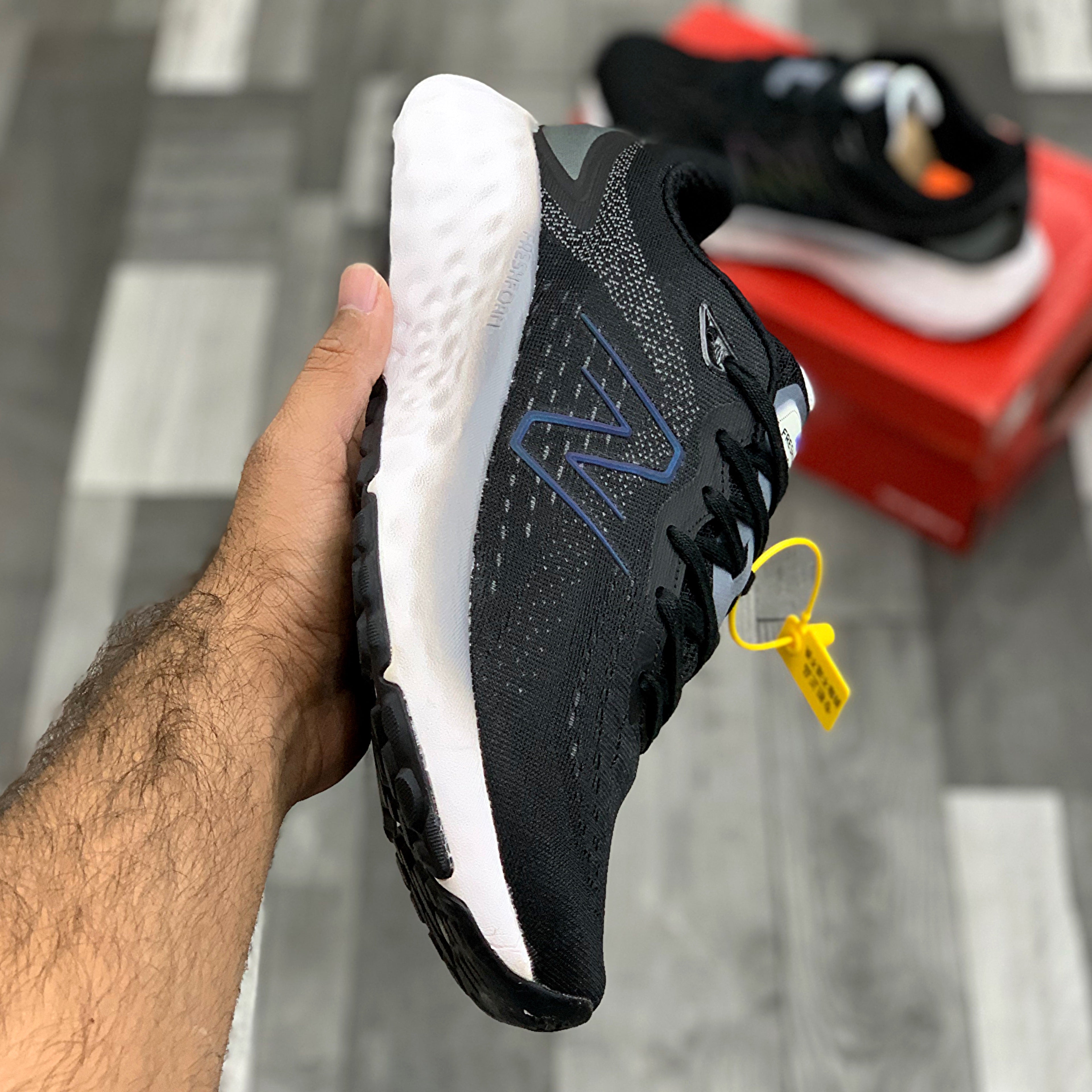 NB Fresh Foam Evoz V2 (Dual Black)