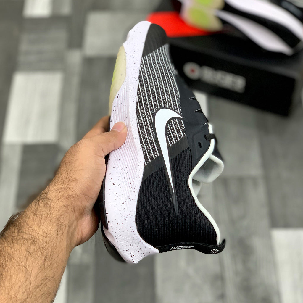 NK Air Zooom Speed 2 (Black White)