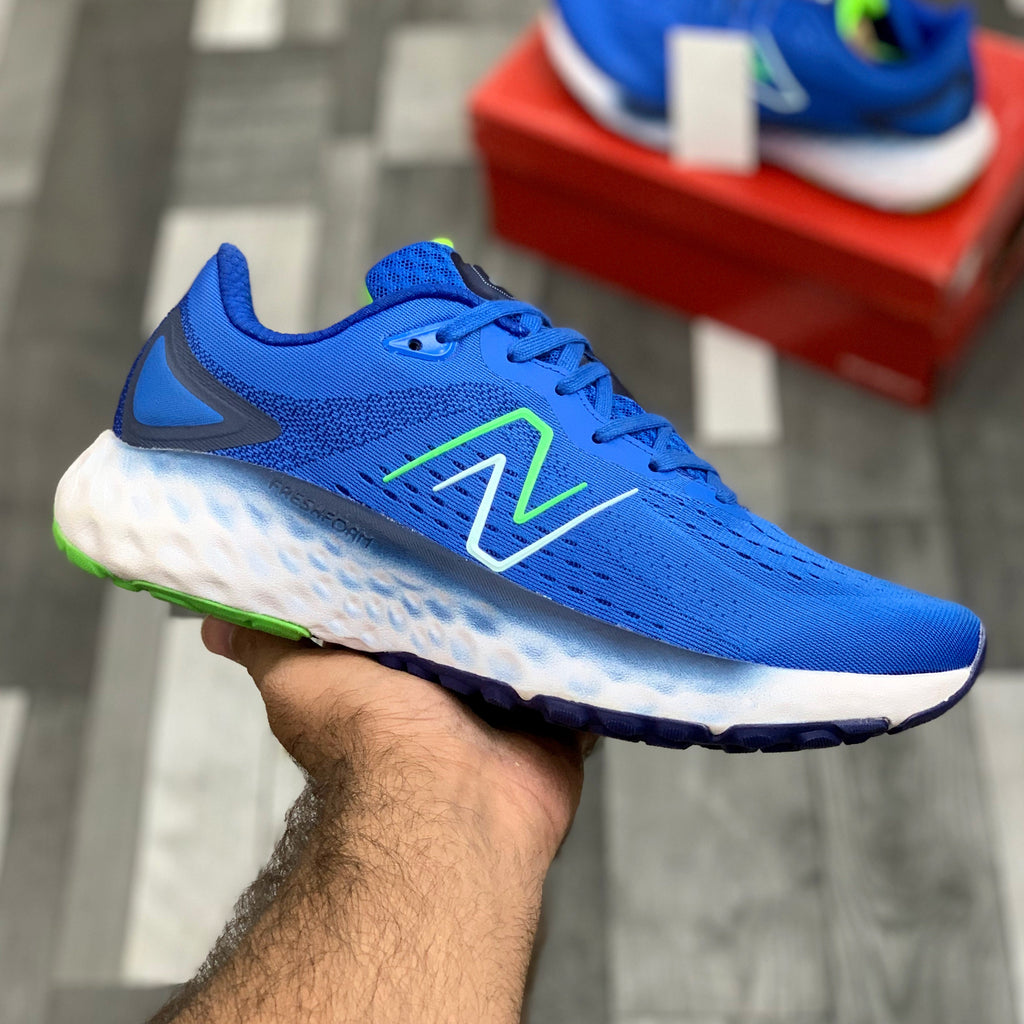 NB Fresh Foam Evoz V2 (Electric Blue)