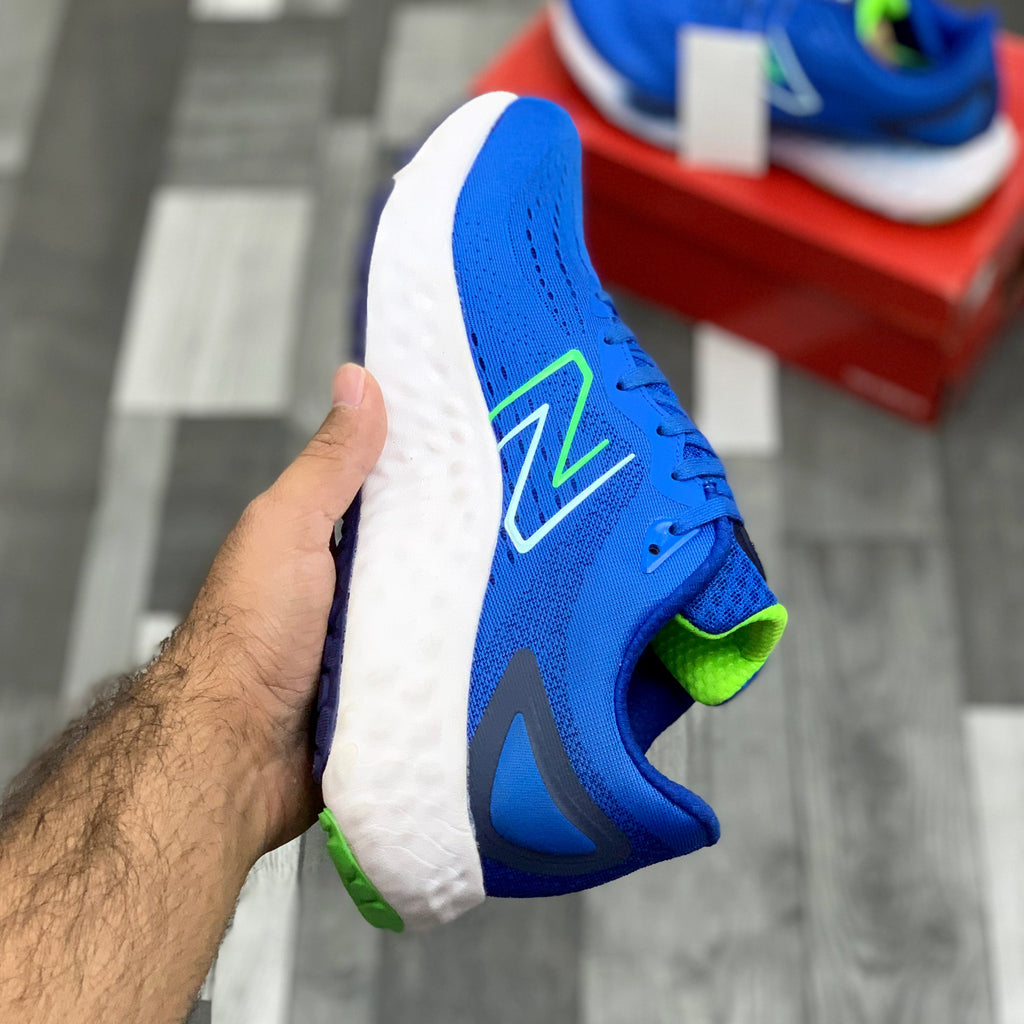 NB Fresh Foam Evoz V2 (Electric Blue)