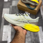 Asics Novablast 4 (Olive)