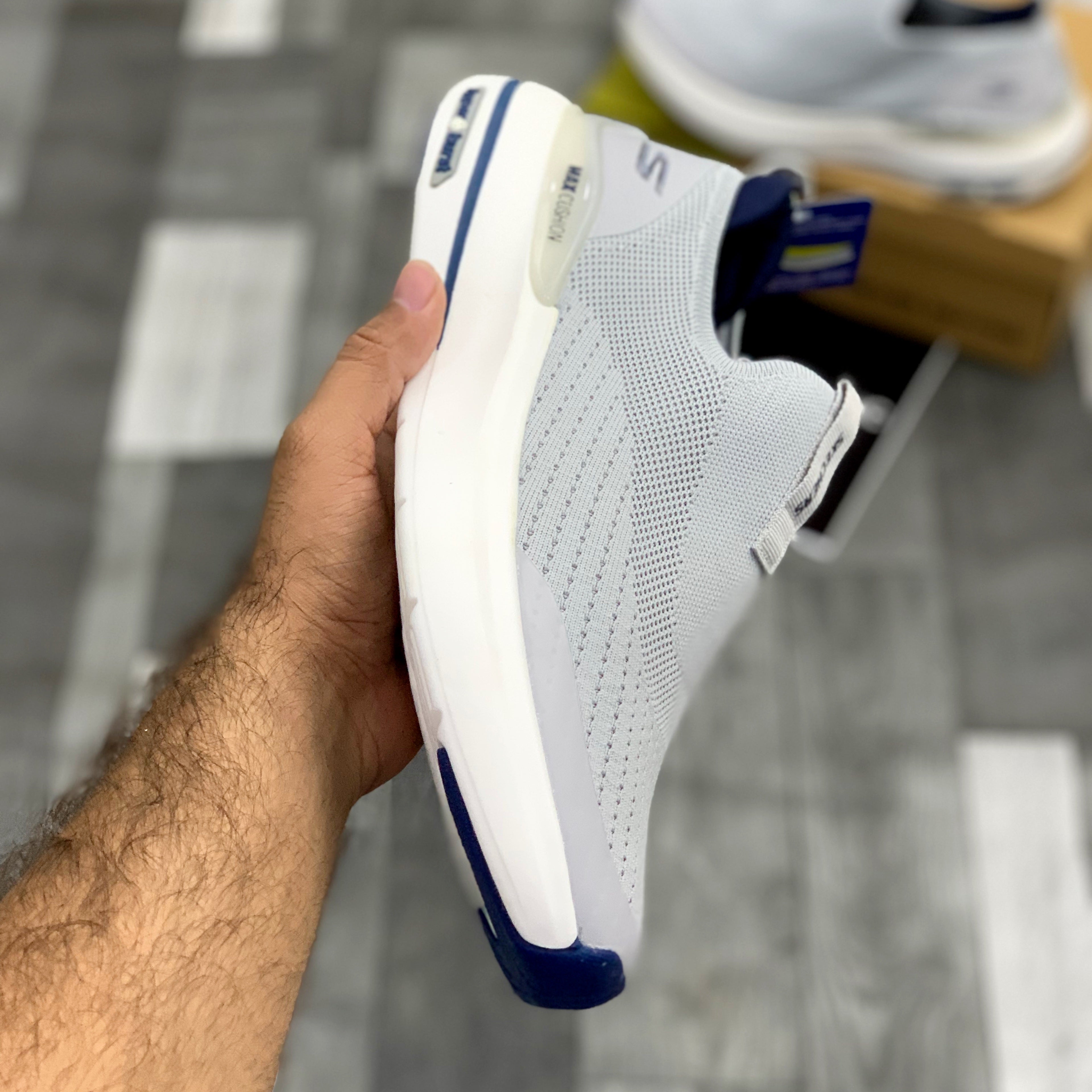 Skeccherrs Max Cushion Memory Foam (Light Grey)