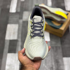 Asics Novablast 4 (Olive)