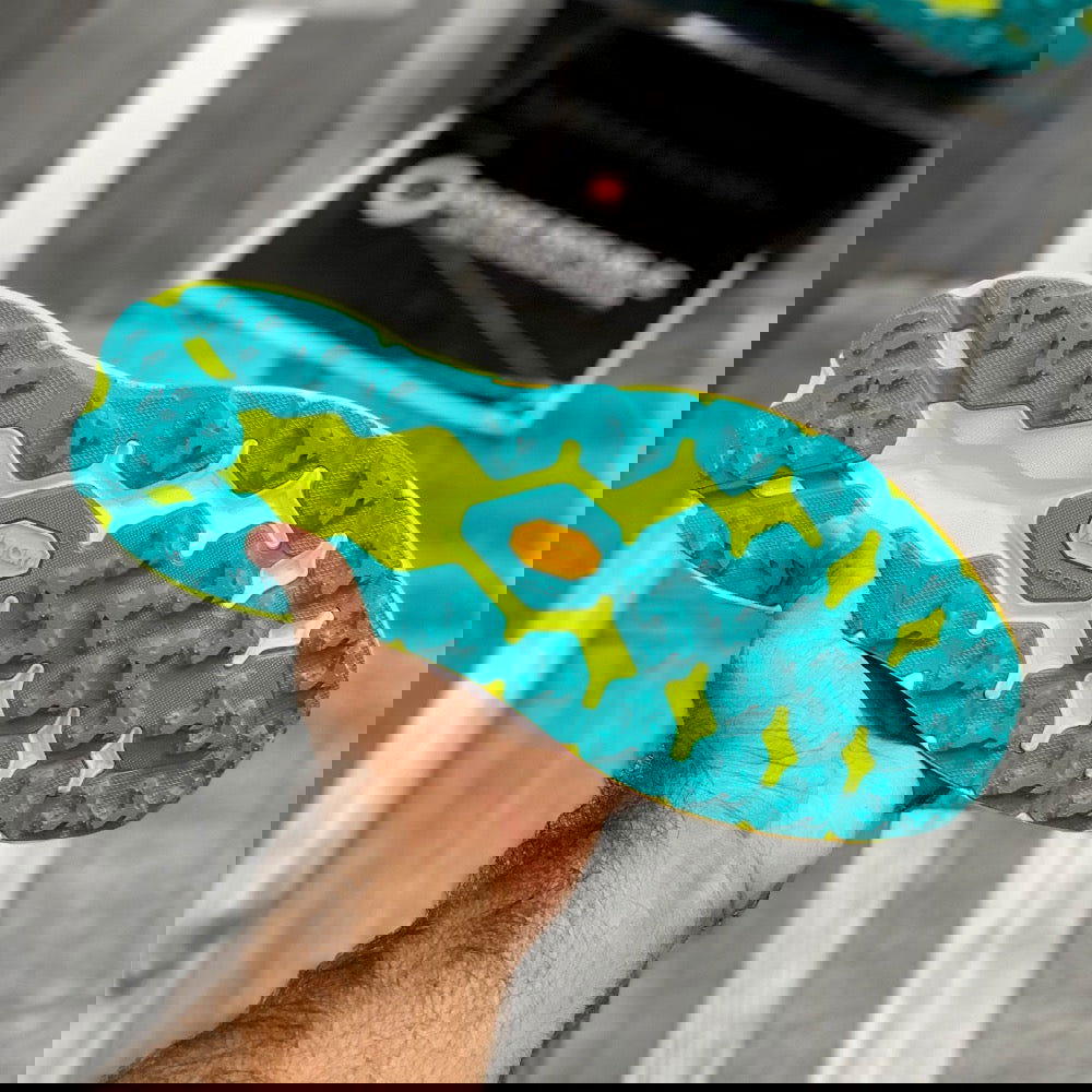 Hoka SpeedGoat 5 (Hyper Black) - ShoesRepublic 