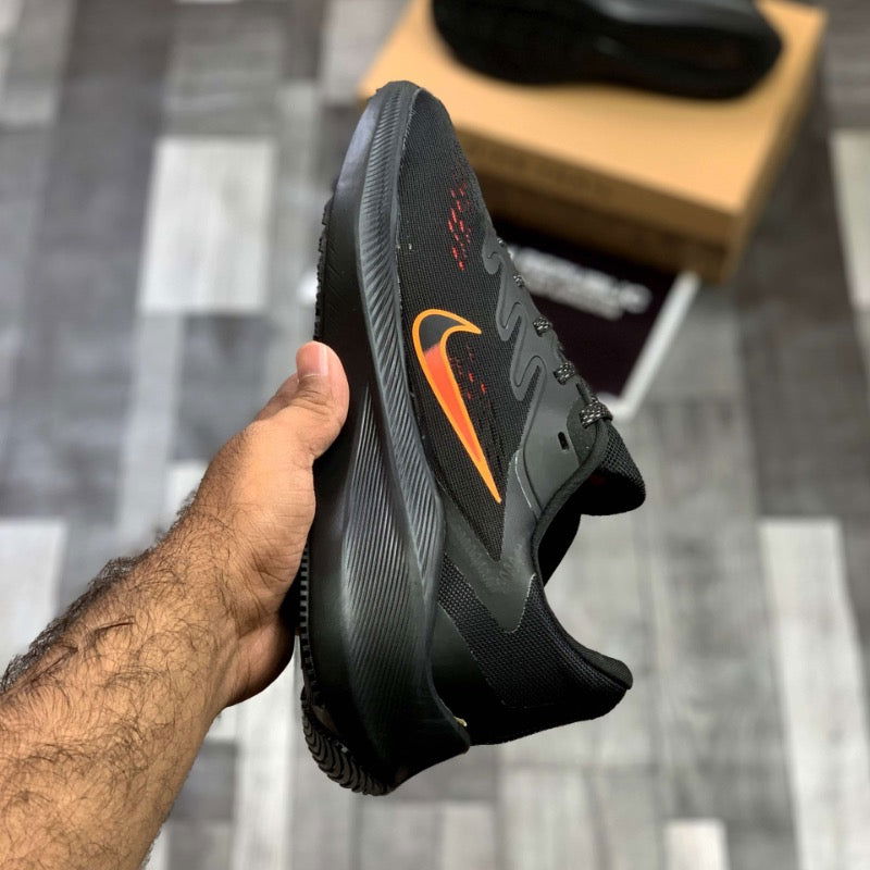Nk Zooom Wiinfloo 7 (Black Orange) - ShoesRepublic 