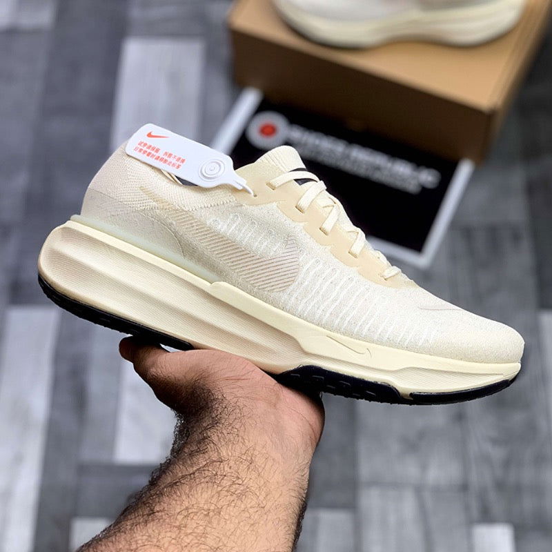 Nk Zooom X Invinciible Runn 3 (Off Wheat White) - ShoesRepublic 