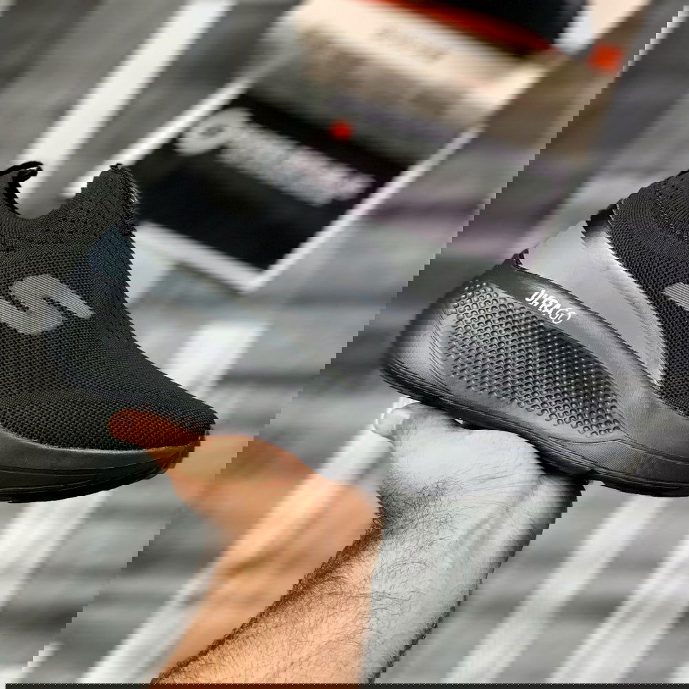 Skecherrs GoRun UltraGo “All Black” - ShoesRepublic 