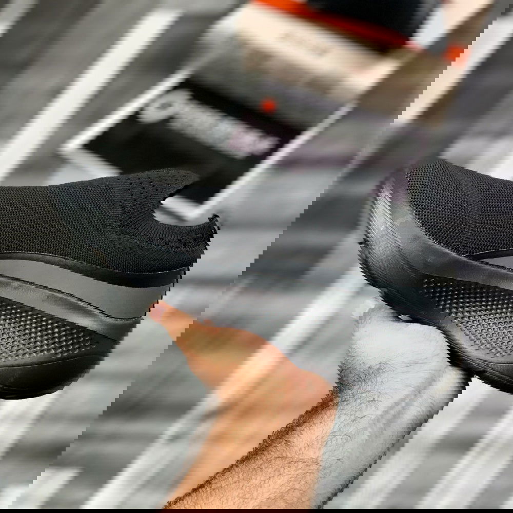 Skecherrs GoRun UltraGo “All Black” - ShoesRepublic 