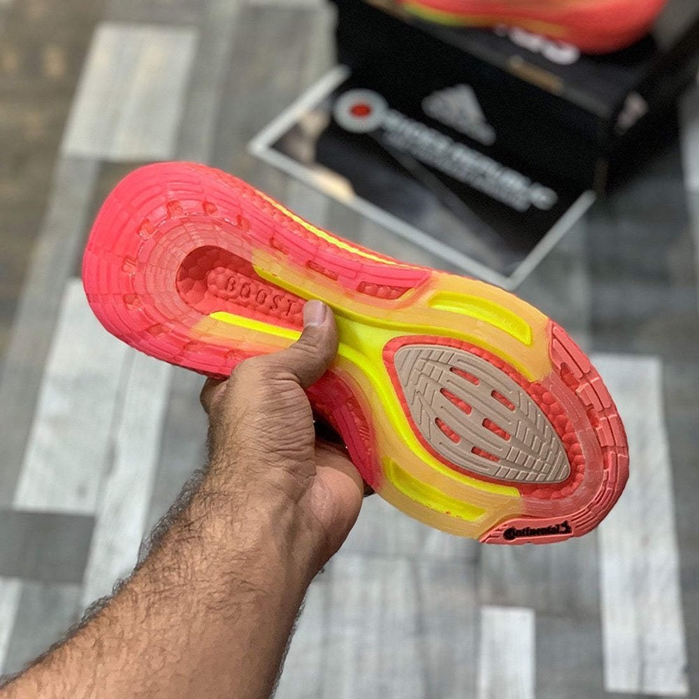 Ultraboost 21 Vivid - Eye-Catching Running Shoes - ShoesRepublic 