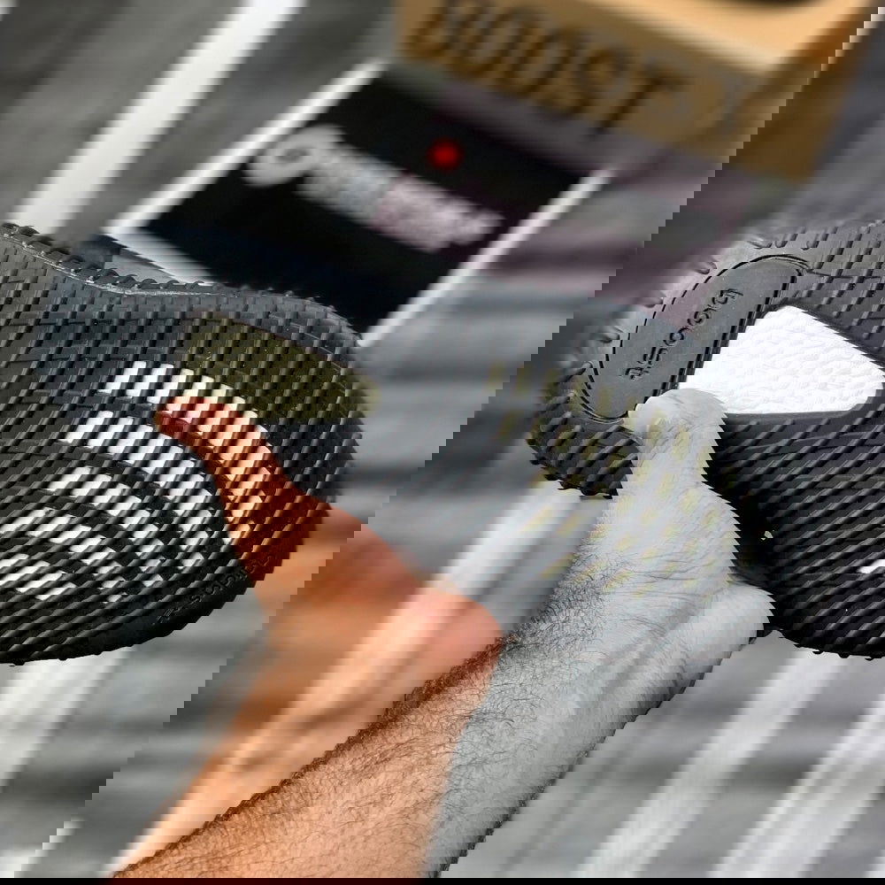 Yeeezzyy 350 v2 (CORE SPLY) - ShoesRepublic 