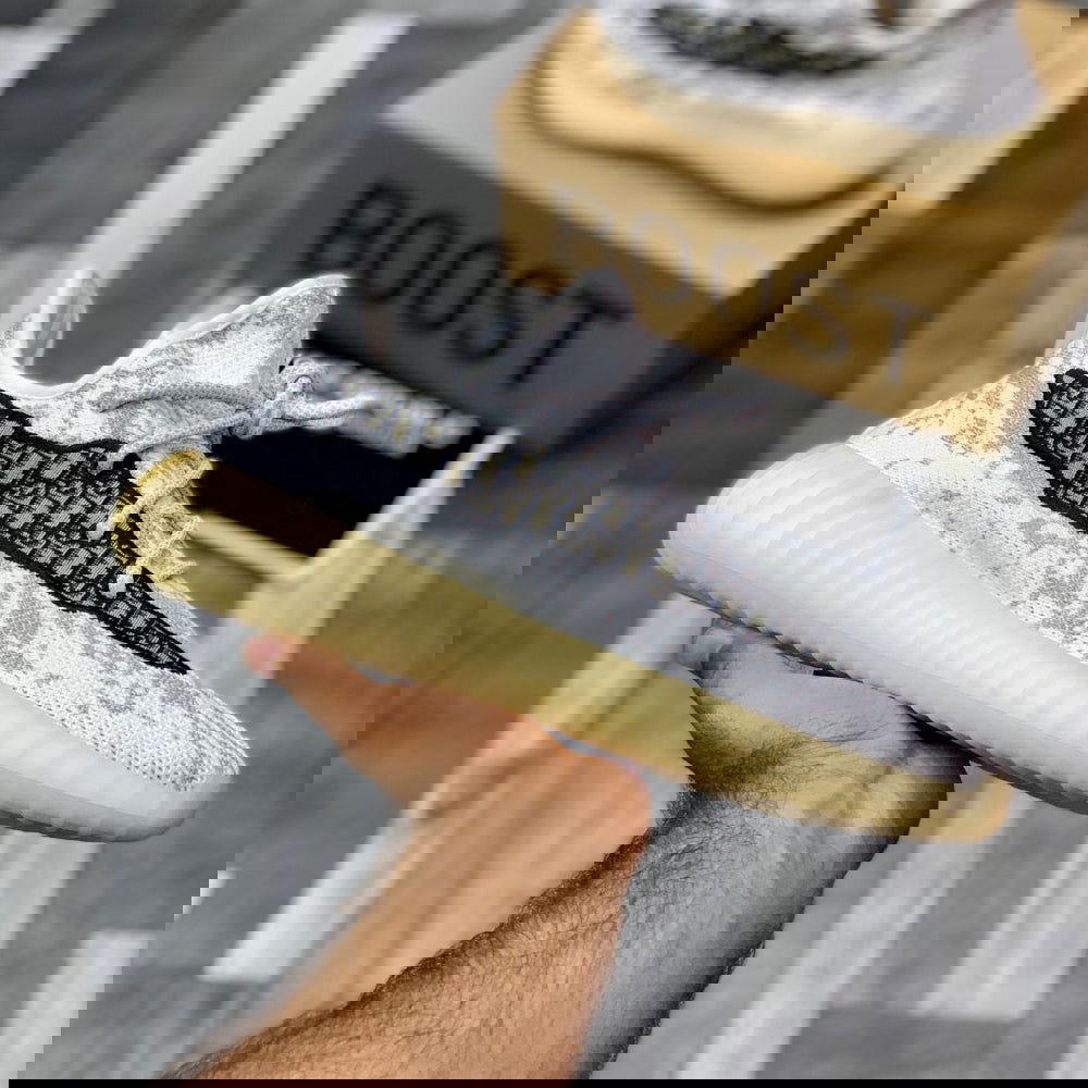 Yeeezzyy 350 v2 x Diiorr Reflectiive (Cream) Real Boost Premuiim Batch - ShoesRepublic 