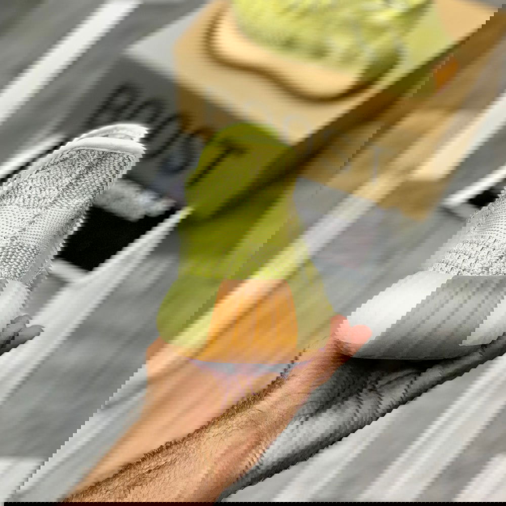 Yeeezzyy 350 v3 Glow (Antilia) Real Boost Premuiim Batch - ShoesRepublic 